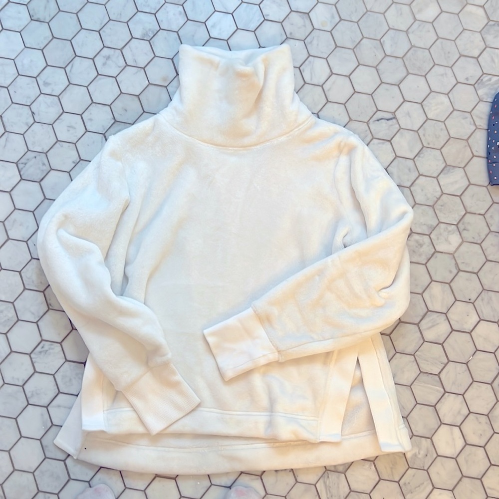 Soft fleece athleta cow neck